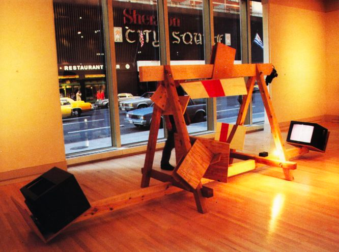Trojan Horse (1988) by Buky Schwartz — installation view 2